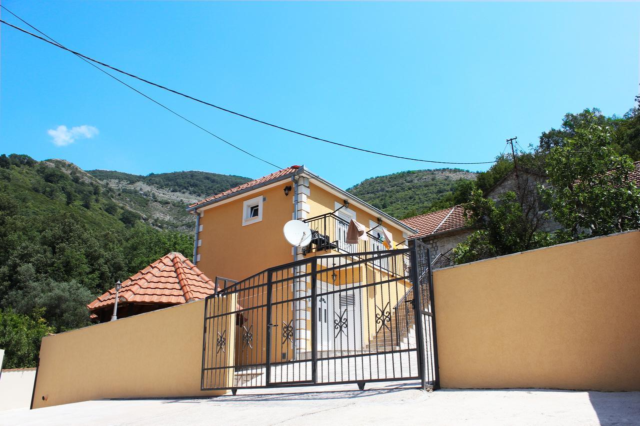 Apartment Bijelavista Herceg Novi Eksteriør billede